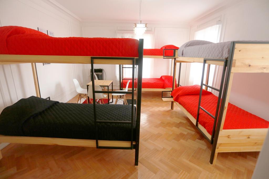 Salvador Hostal & Cafe Santiago de Chile Zewnętrze zdjęcie