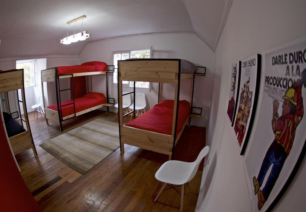 Salvador Hostal & Cafe Santiago de Chile Zewnętrze zdjęcie