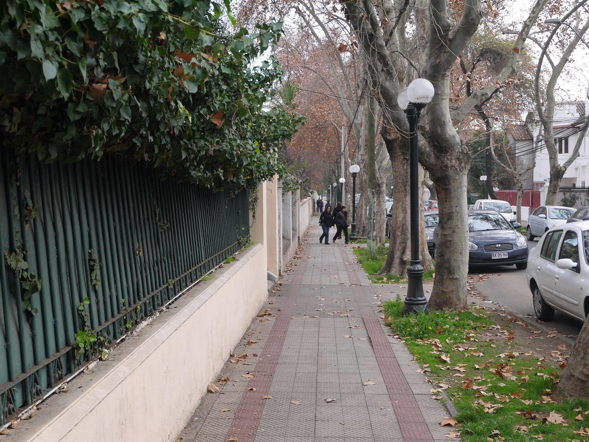 Salvador Hostal & Cafe Santiago de Chile Zewnętrze zdjęcie