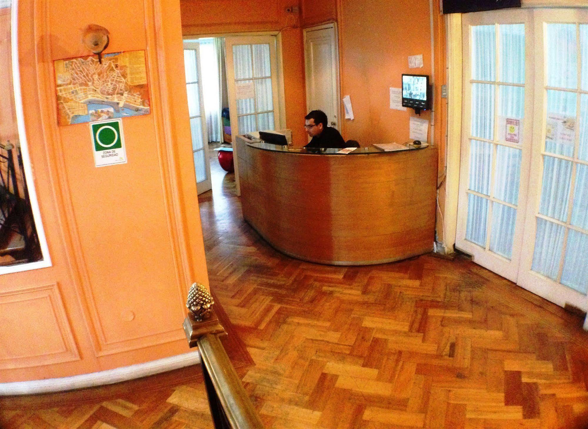 Salvador Hostal & Cafe Santiago de Chile Zewnętrze zdjęcie